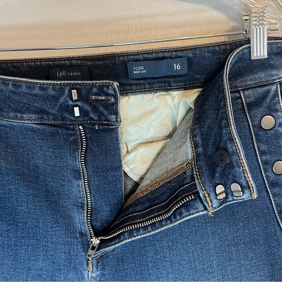 J Jill Denim Womens York Bootcut Jeans Sz 16 Med Wash Flat Front Boho Mid Rise - Picture 6 of 9